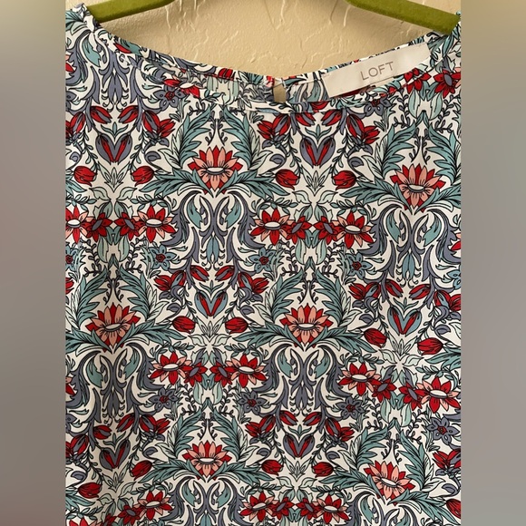 Loft ruffle sleeves top - Picture 4 of 4